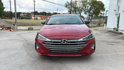 2019 Hyundai ELANTRA SEL