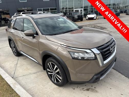 2024 Nissan Pathfinder Platinum