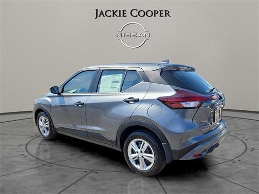 2025 Nissan Kicks S