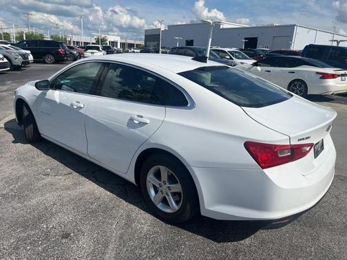 2023 Chevrolet Malibu 1LS