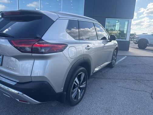 2023 Nissan Rogue Platinum