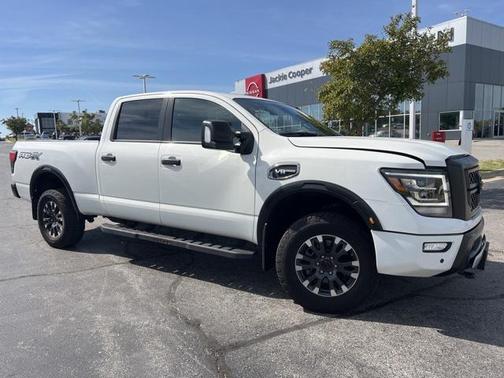 2024 Nissan Titan XD PRO-4X
