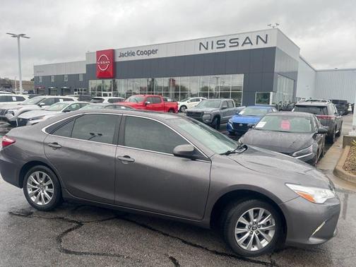 2017 Toyota Camry XLE