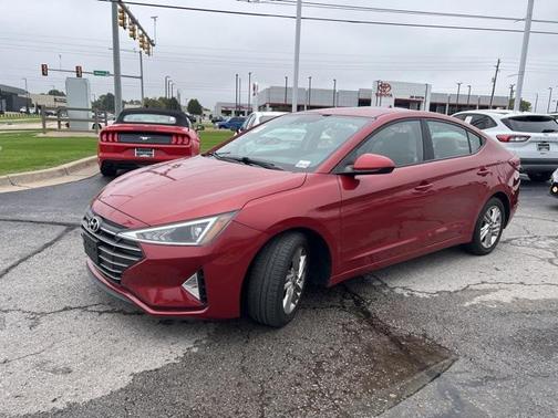 2020 Hyundai ELANTRA SEL