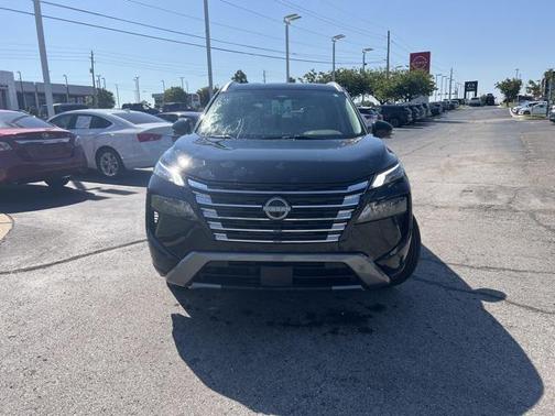 2024 Nissan Rogue SL