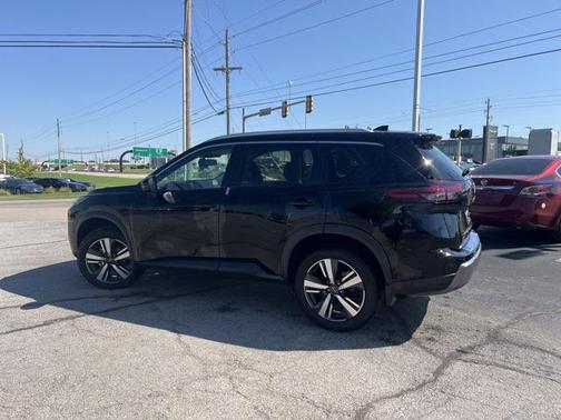 2024 Nissan Rogue SL