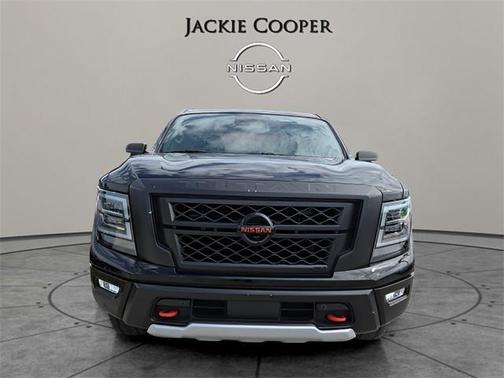 2022 Nissan Titan PRO-4X