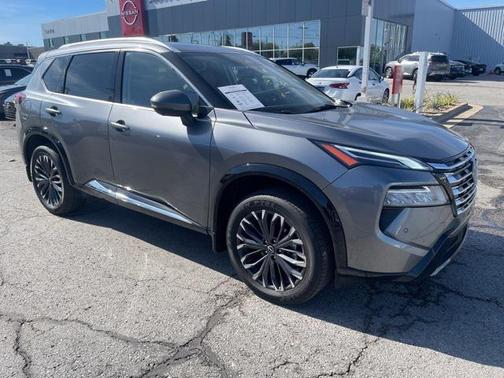 2024 Nissan Rogue Platinum