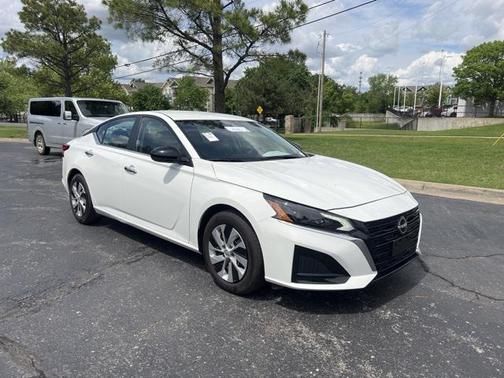 2024 Nissan Altima S FWD