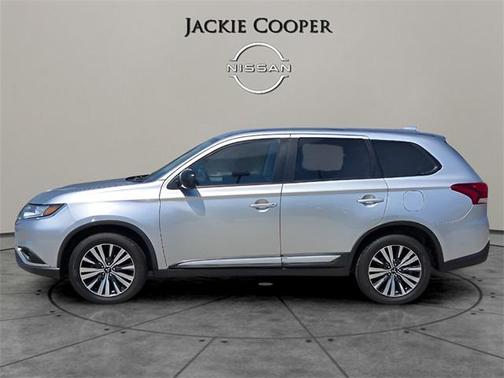2020 Mitsubishi Outlander ES