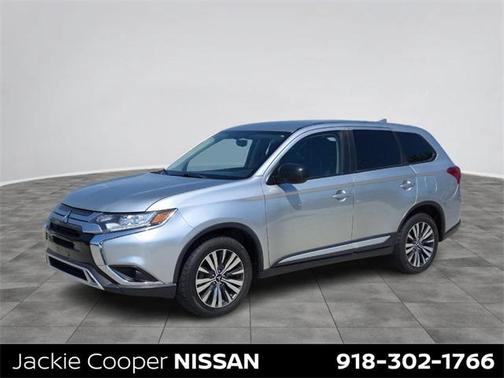 2020 Mitsubishi Outlander ES