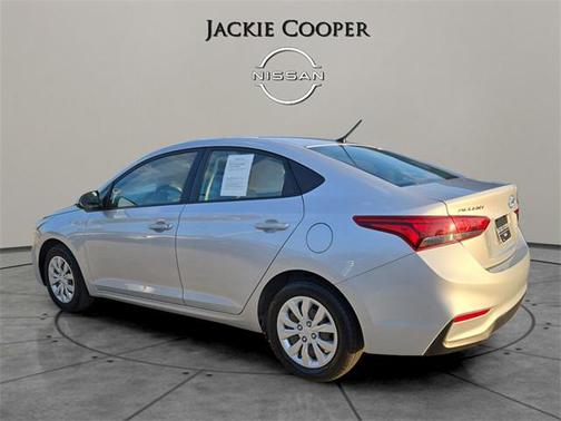 2021 Hyundai Accent SE