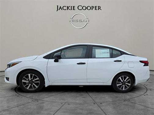 2025 Nissan Versa 1.6 S