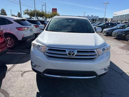 2012 Toyota Highlander SE