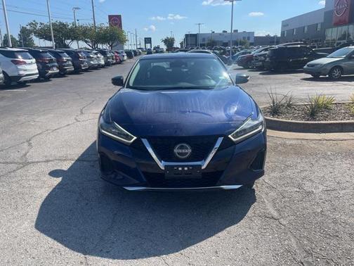 2023 Nissan Maxima SV Xtronic CVT