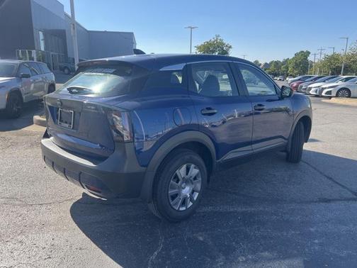 2025 Nissan Kicks S