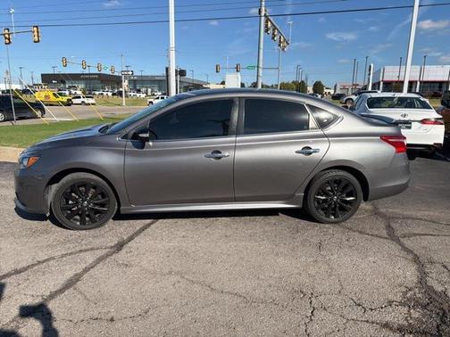 2018 Nissan Sentra SR