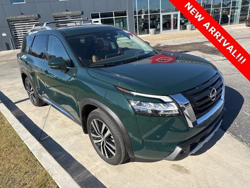 2024 Nissan Pathfinder Platinum