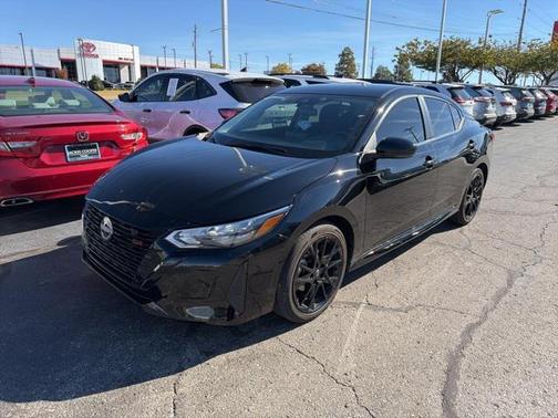 2025 Nissan Sentra SR
