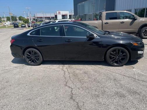 2020 Chevrolet Malibu FWD LT