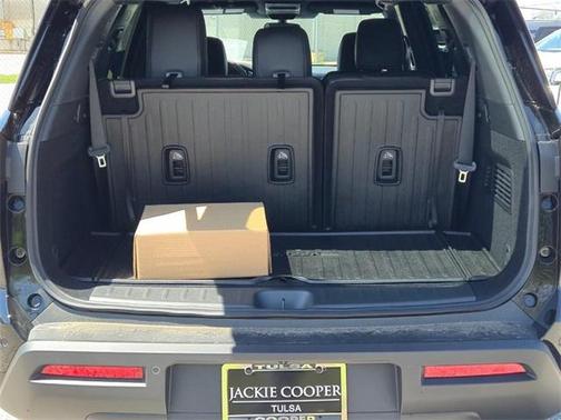 2025 Nissan Pathfinder Rock Creek 4WD