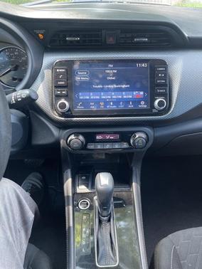 2022 Nissan Kicks SV