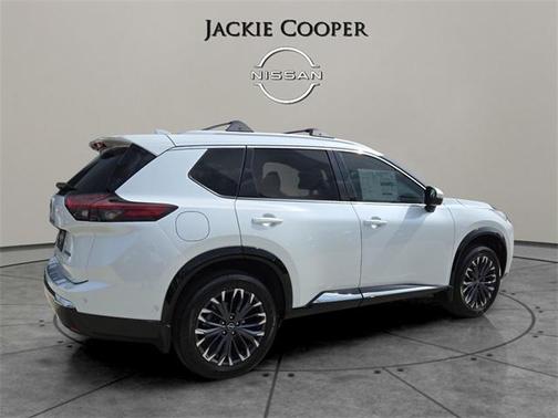 2025 Nissan Rogue Platinum