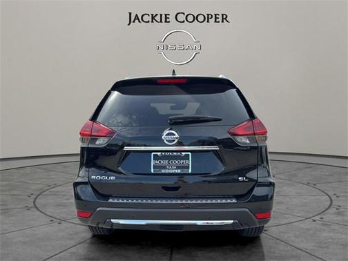2020 Nissan Rogue SL