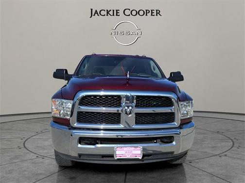 2017 RAM 3500 Tradesman Crew Cab 4x4 8' Box