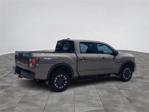 2024 Nissan Titan PRO-4X