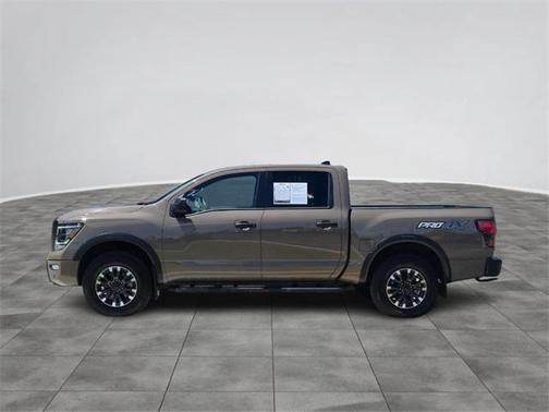 2024 Nissan Titan PRO-4X