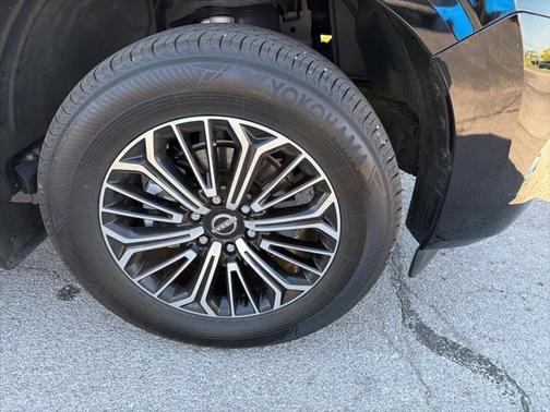 2025 Nissan Armada Platinum