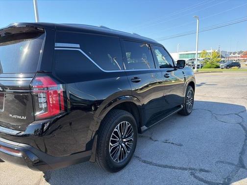 2025 Nissan Armada Platinum