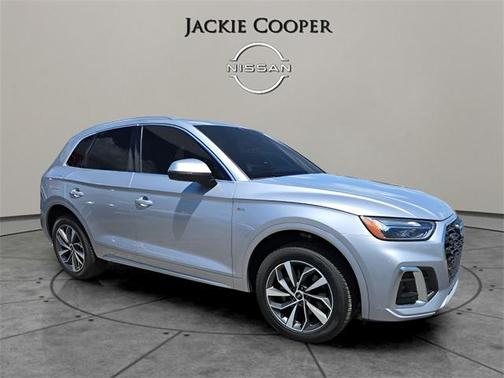 2022 Audi Q5 45 S line Premium Plus