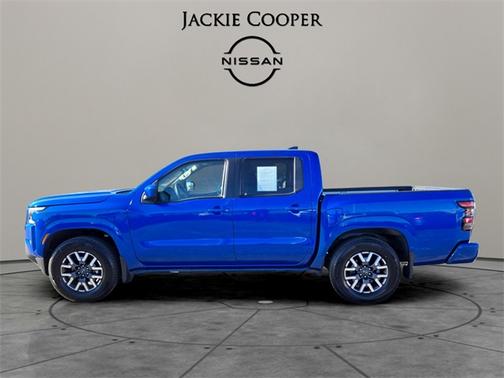 2024 Nissan Frontier SL