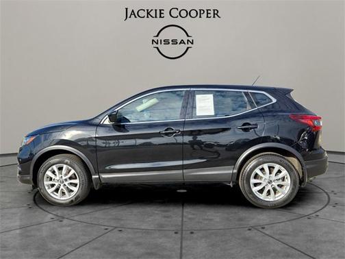 2022 Nissan Rogue Sport S