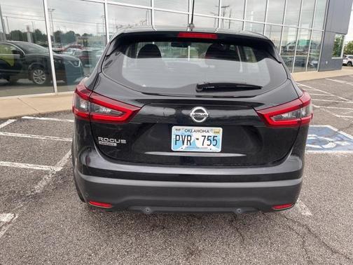2022 Nissan Rogue Sport S