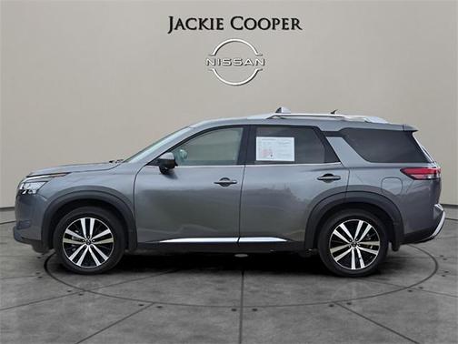 2024 Nissan Pathfinder Platinum 4WD