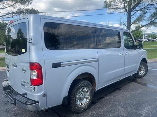 2015 Nissan NV Passenger NV3500 HD SL V8