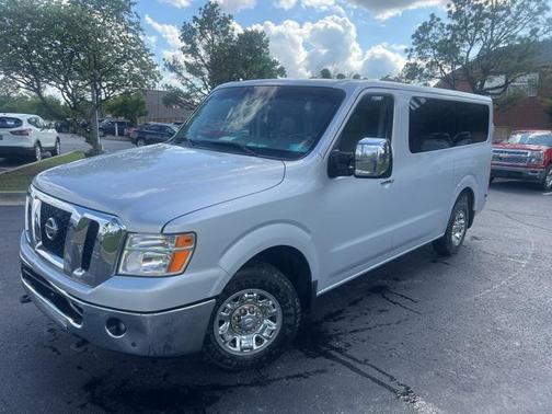2015 Nissan NV Passenger NV3500 HD SL V8