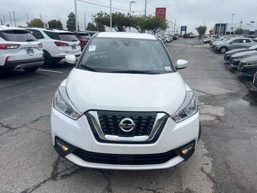 2020 Nissan Kicks SV