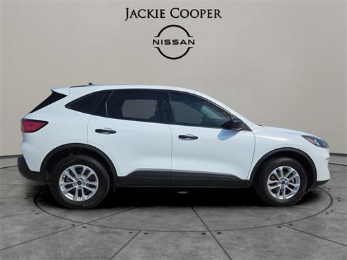 2022 Ford Escape S