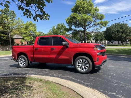2022 Chevrolet Silverado 1500 Custom
