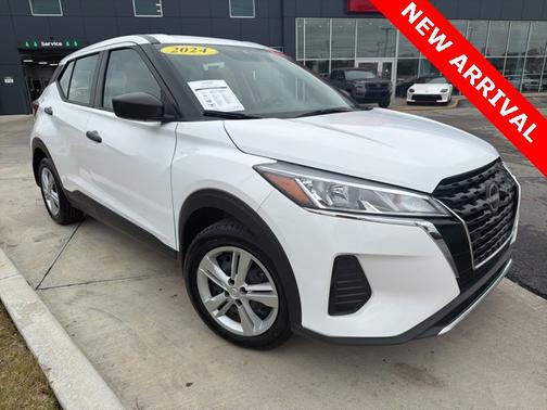 2024 Nissan Kicks S