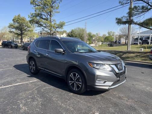 2017 Nissan Rogue SL