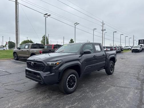 2024 Toyota Tacoma TRD Off-Road