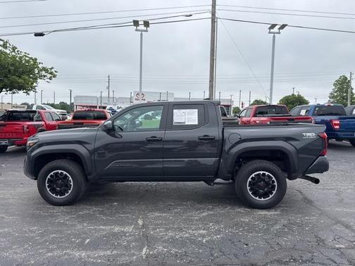 2024 Toyota Tacoma TRD Off-Road
