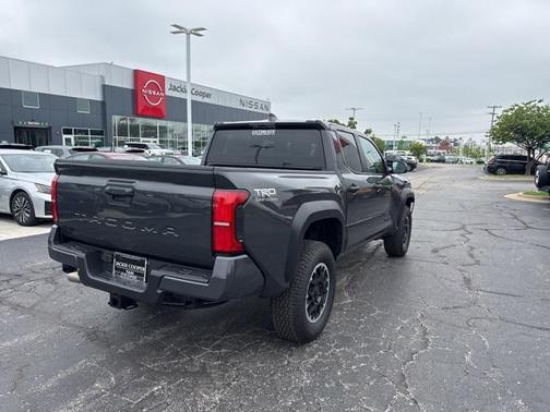 2024 Toyota Tacoma TRD Off-Road