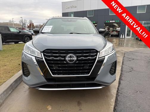 2023 Nissan Kicks SV