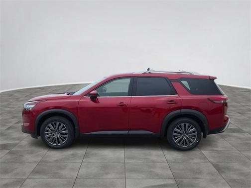 2025 Nissan Pathfinder SL FWD
